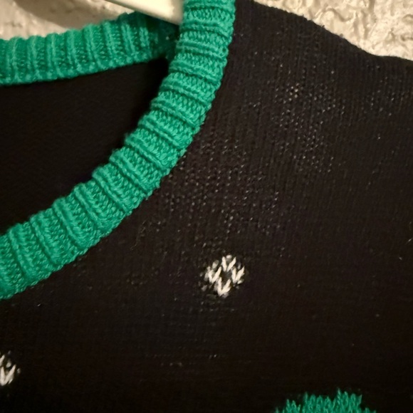 Route 66 Santa Gamer Sweater - Black and Green Size XL - Picture 5 of 7